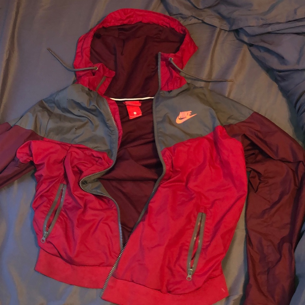 Nike windbreaker